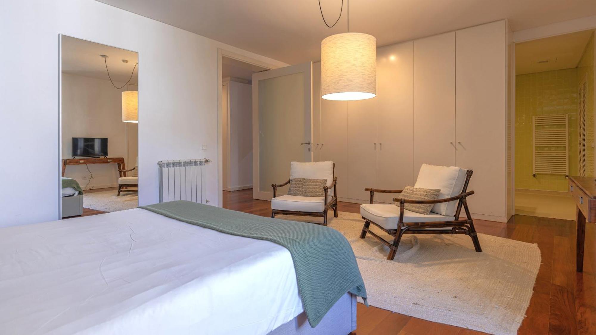 LovelyStay - Chiado 3Bedroom Wonder Lisboa Exterior foto