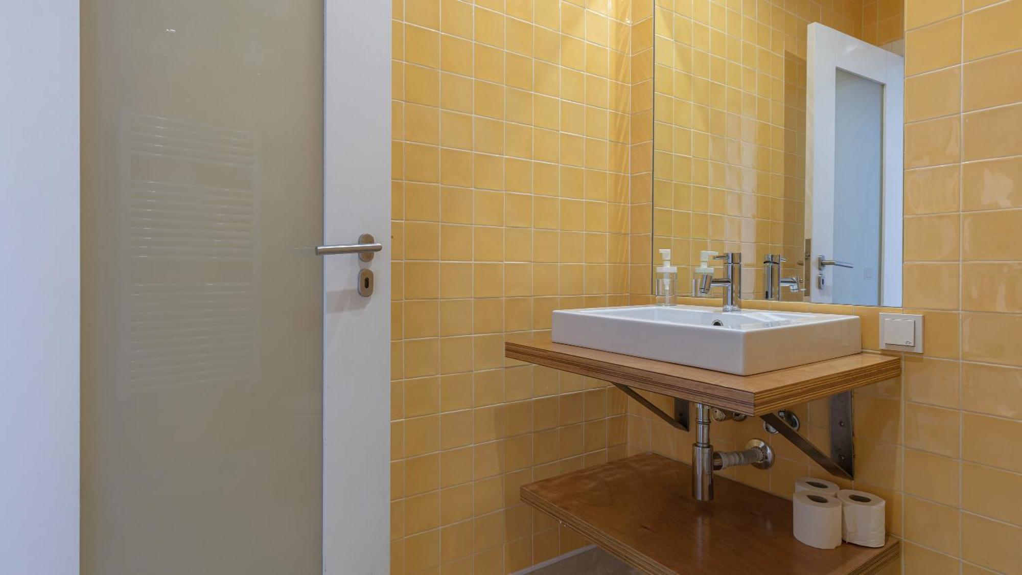 LovelyStay - Chiado 3Bedroom Wonder Lisboa Exterior foto